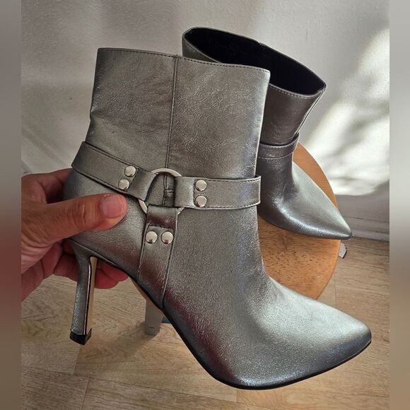 Jessica Simpson Darnina Metallic Harness Pointed Toe Stiletto Ankle Booties - Picture 1 of 11